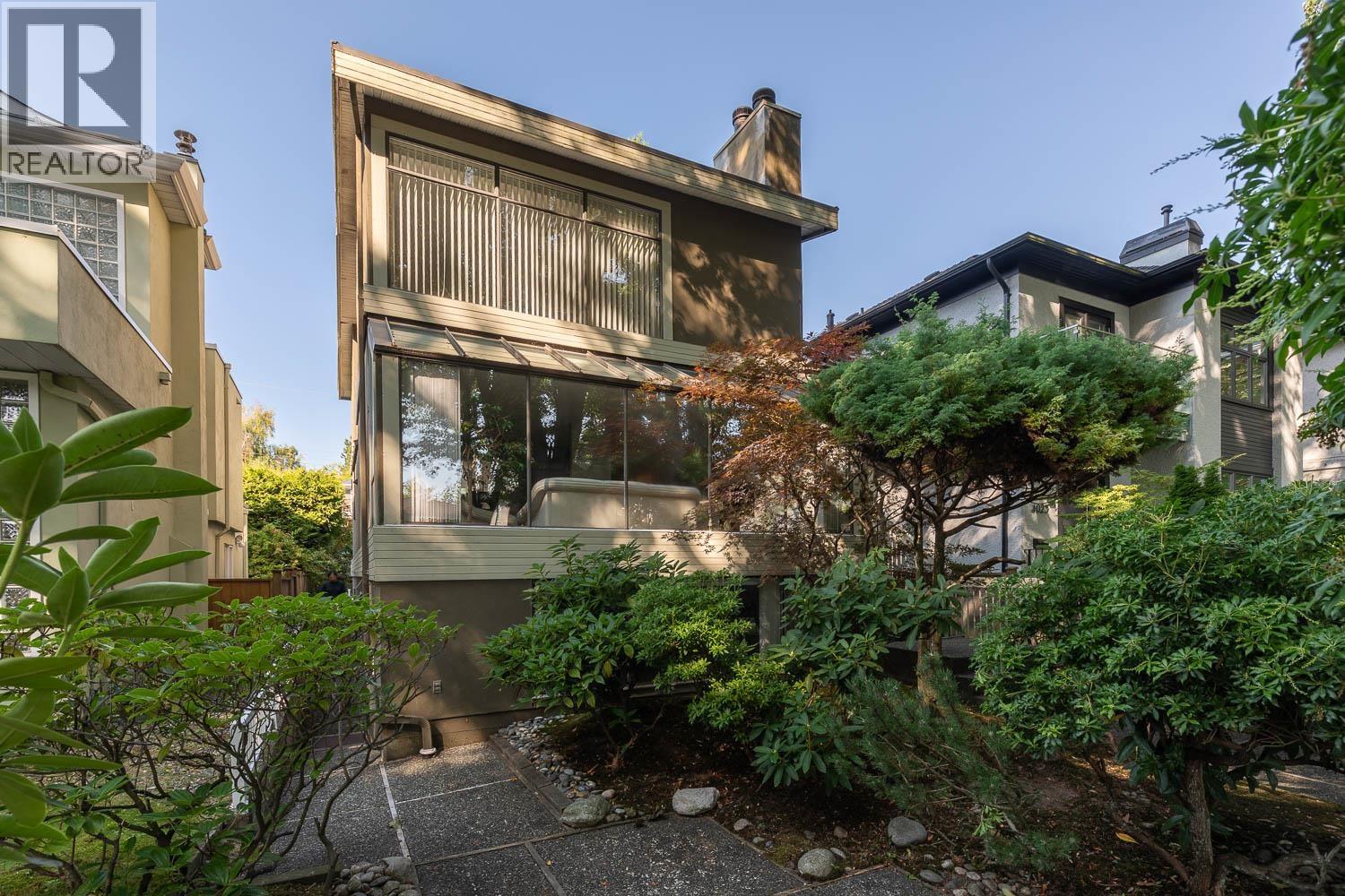 4027 W 32nd Ave, Vancouver, BC V6S 1Z5