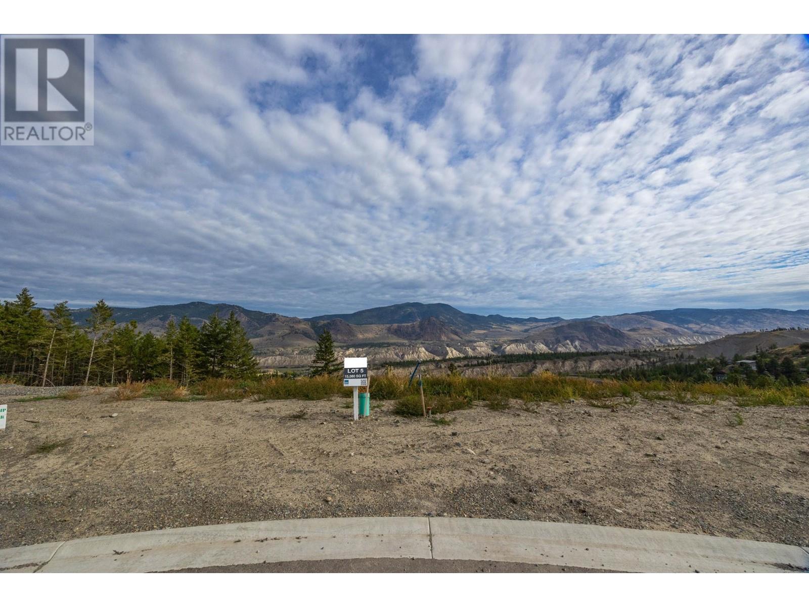 1130 Crestwood Dr, Kamloops, BC V2H 1T7