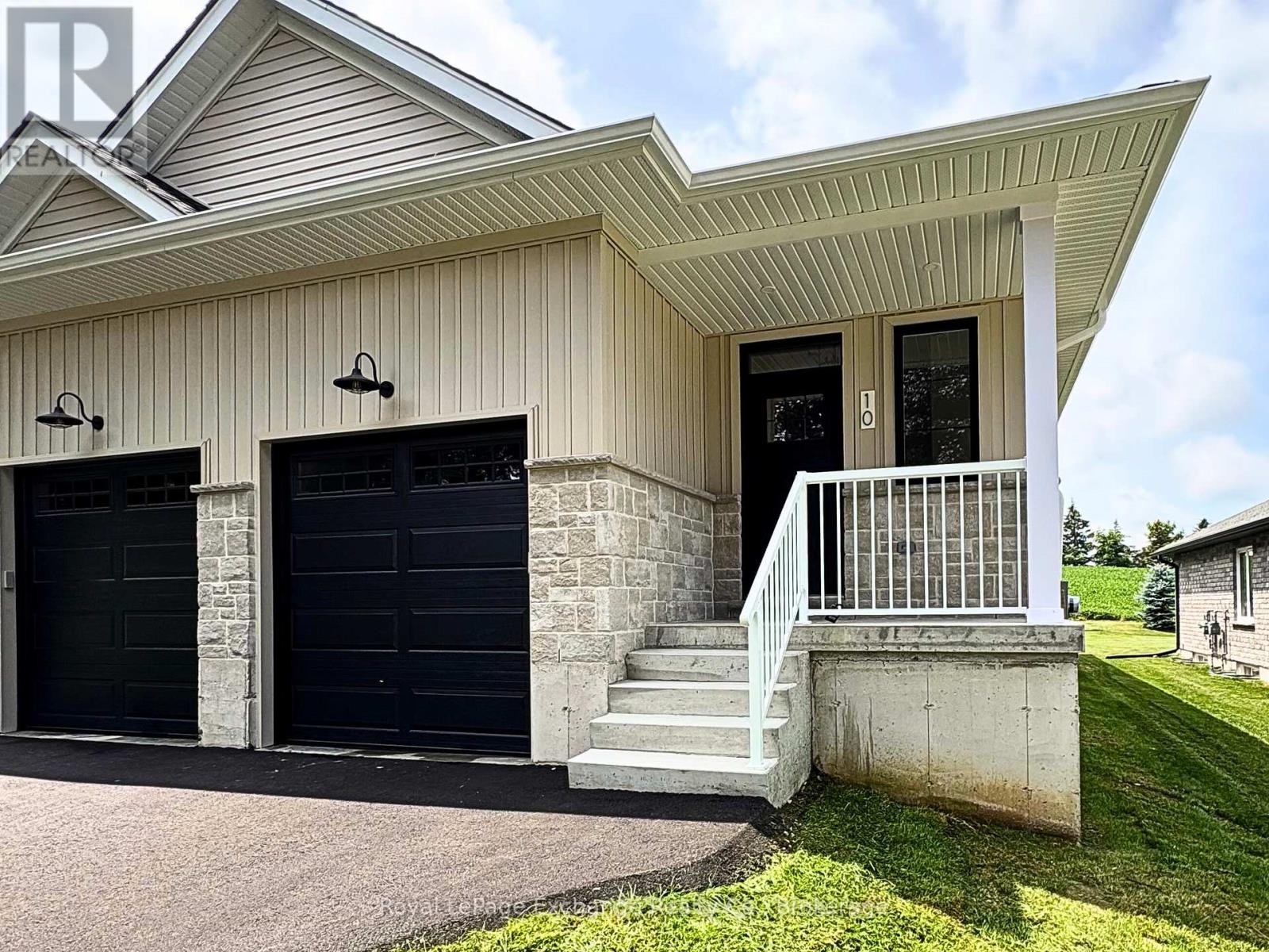 10 Janet St S, South Bruce, ON N0G 2S0