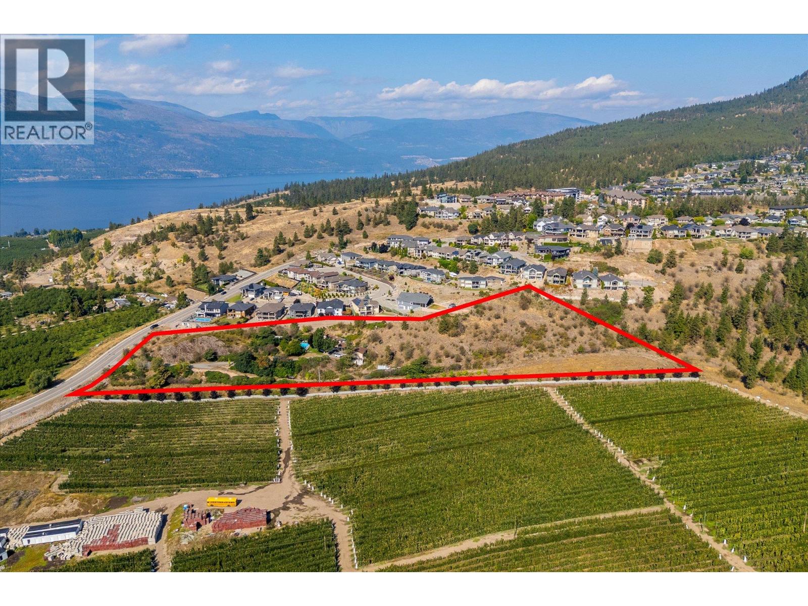 12349 Lake Hill Dr, Lake Country, BC V4V 1G2