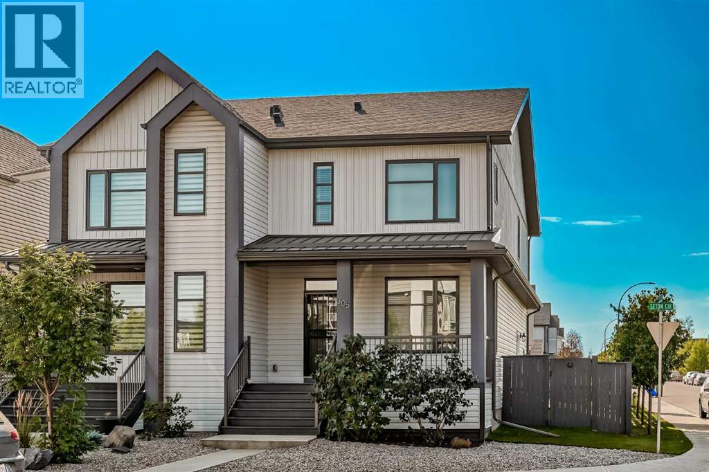 305 Seton Cir SE, Calgary, AB T3M 2V8