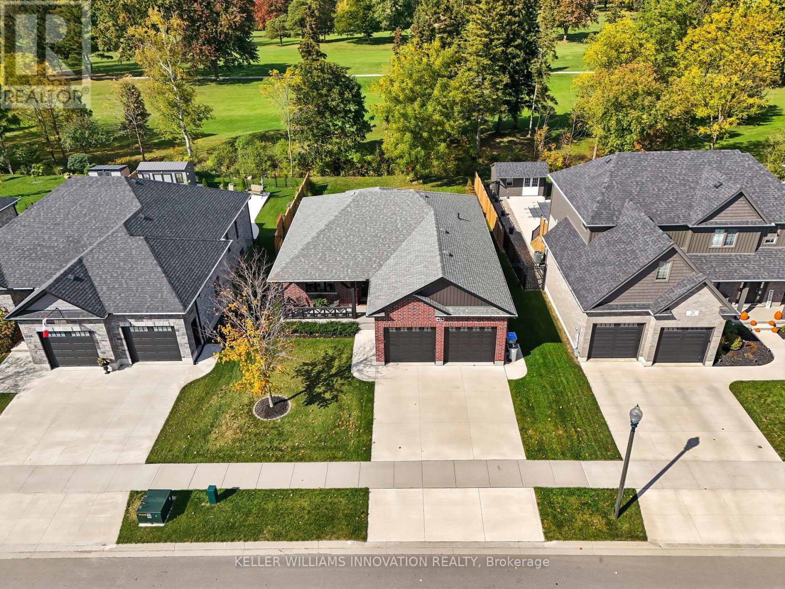 19 Gilmer Cres, North Perth Listowel, ON N4W 0H2