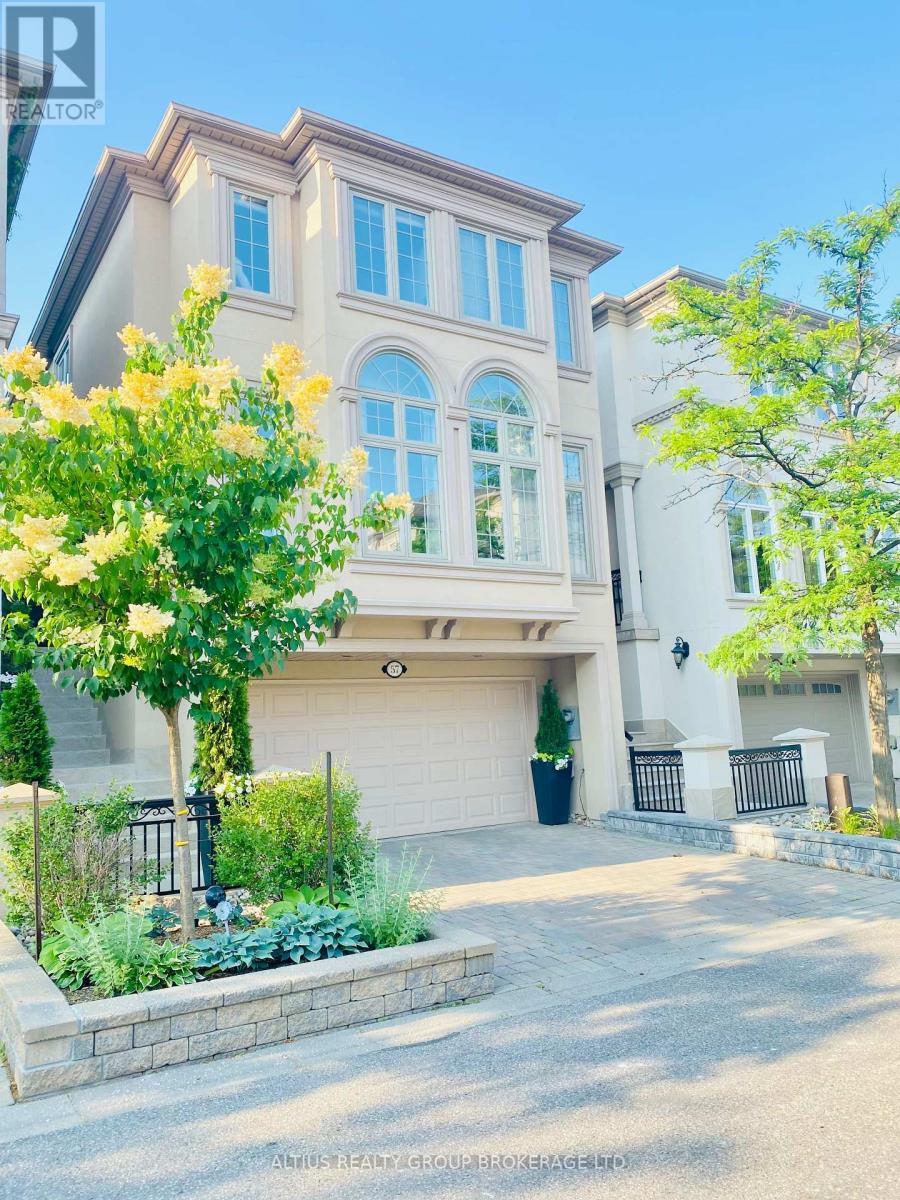 9 57 Cordoba Dr S, Vaughan, ON L4J 8J8