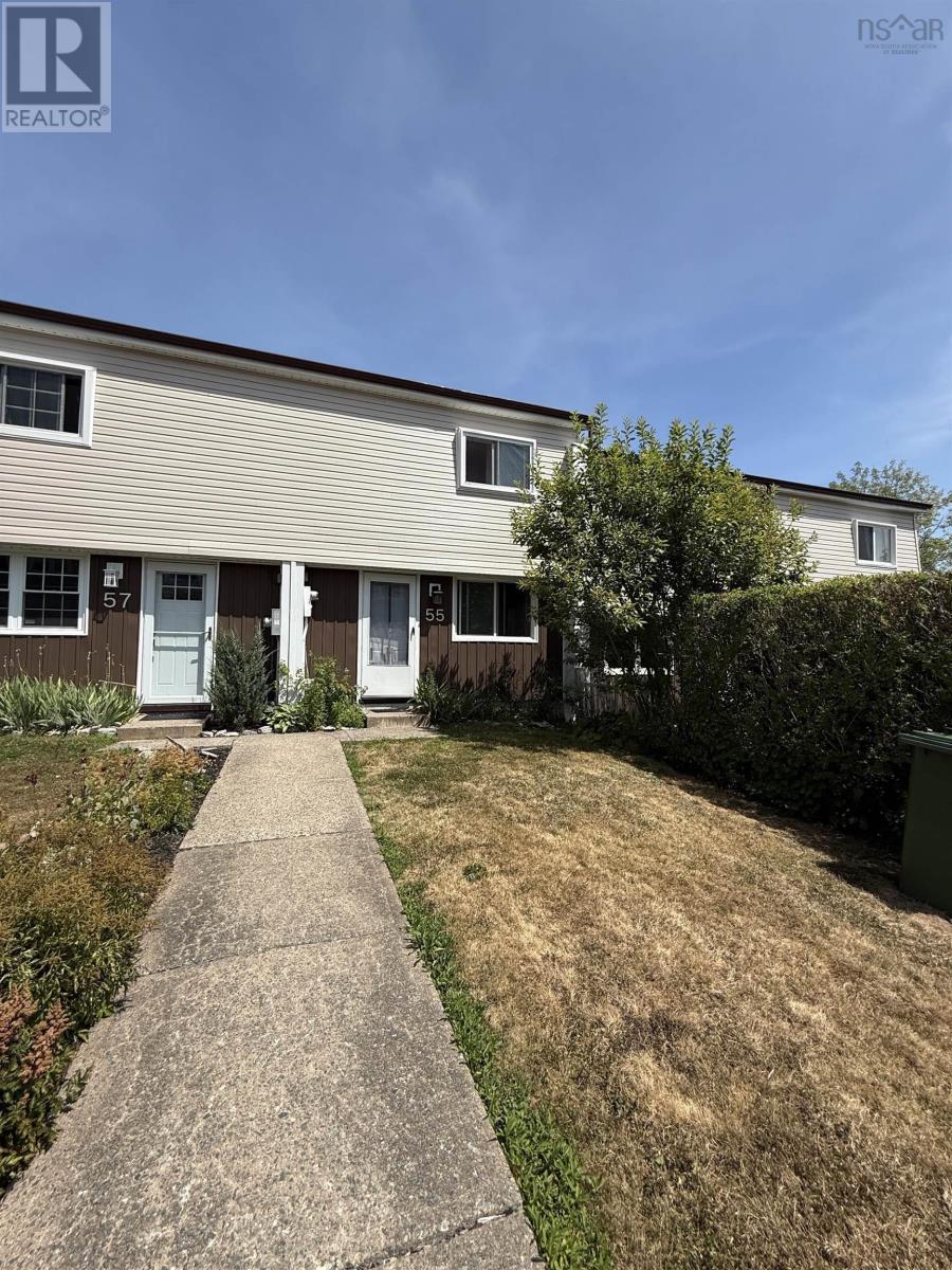 55 Drumdonald Rd, Halifax, NS B3P 2L1