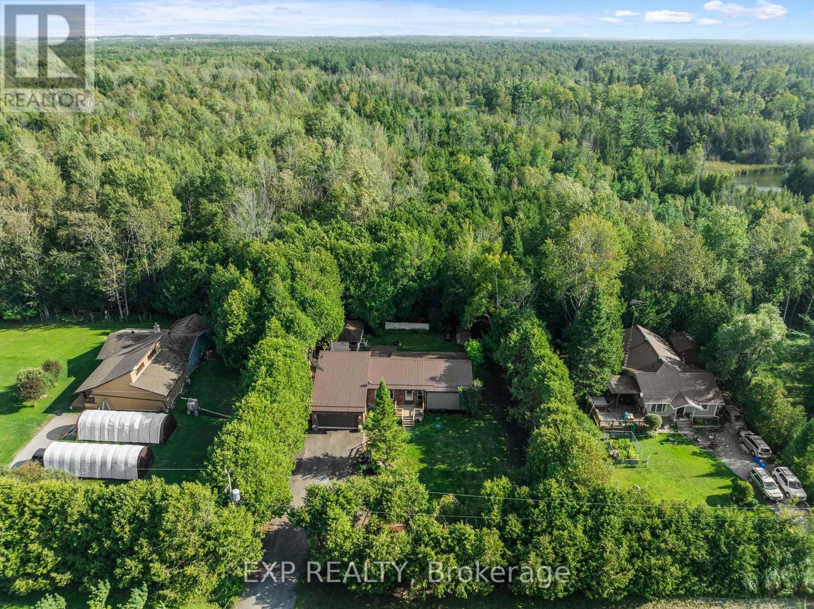 15 Klimek Blvd, Georgina Pefferlaw, ON L0E 1L0