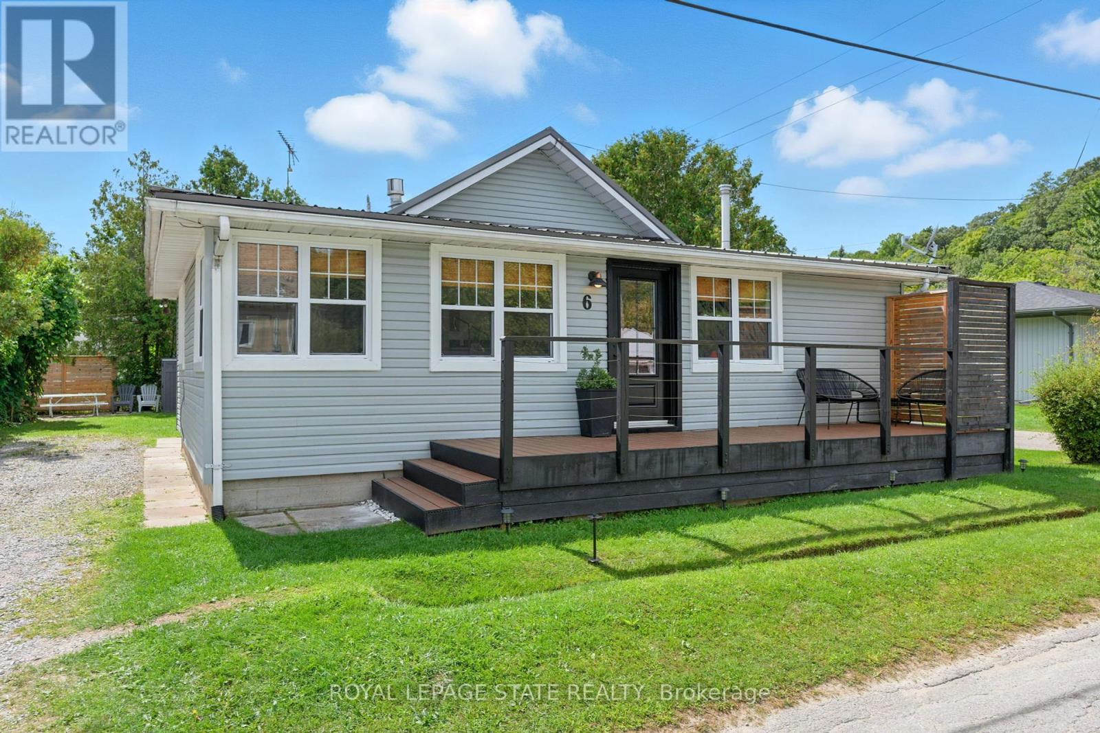 6 Old Hill Rd, Norfolk Turkey Point, ON N0E 1W0