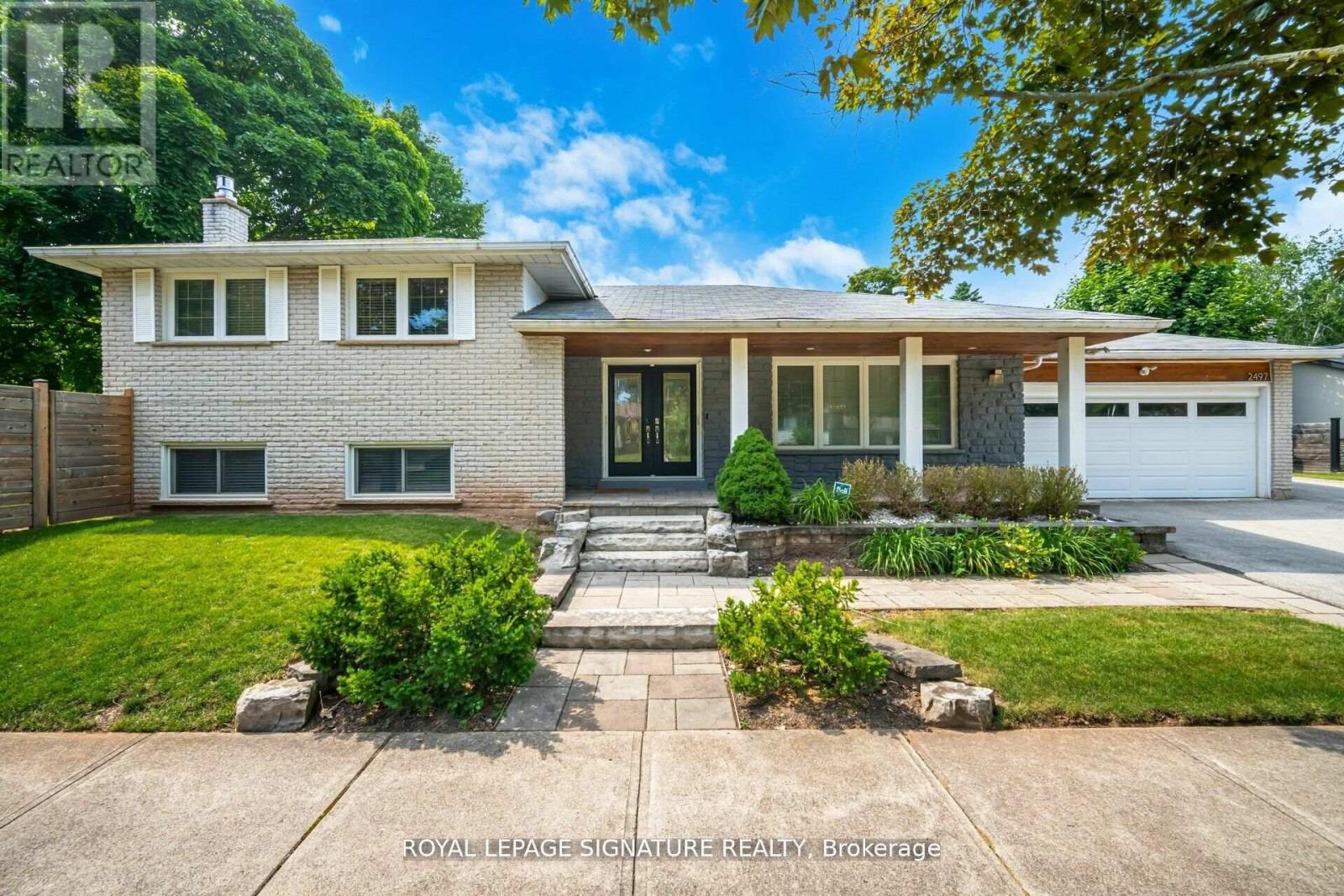 2497 Wyatt St, Oakville, ON L6L 2M7