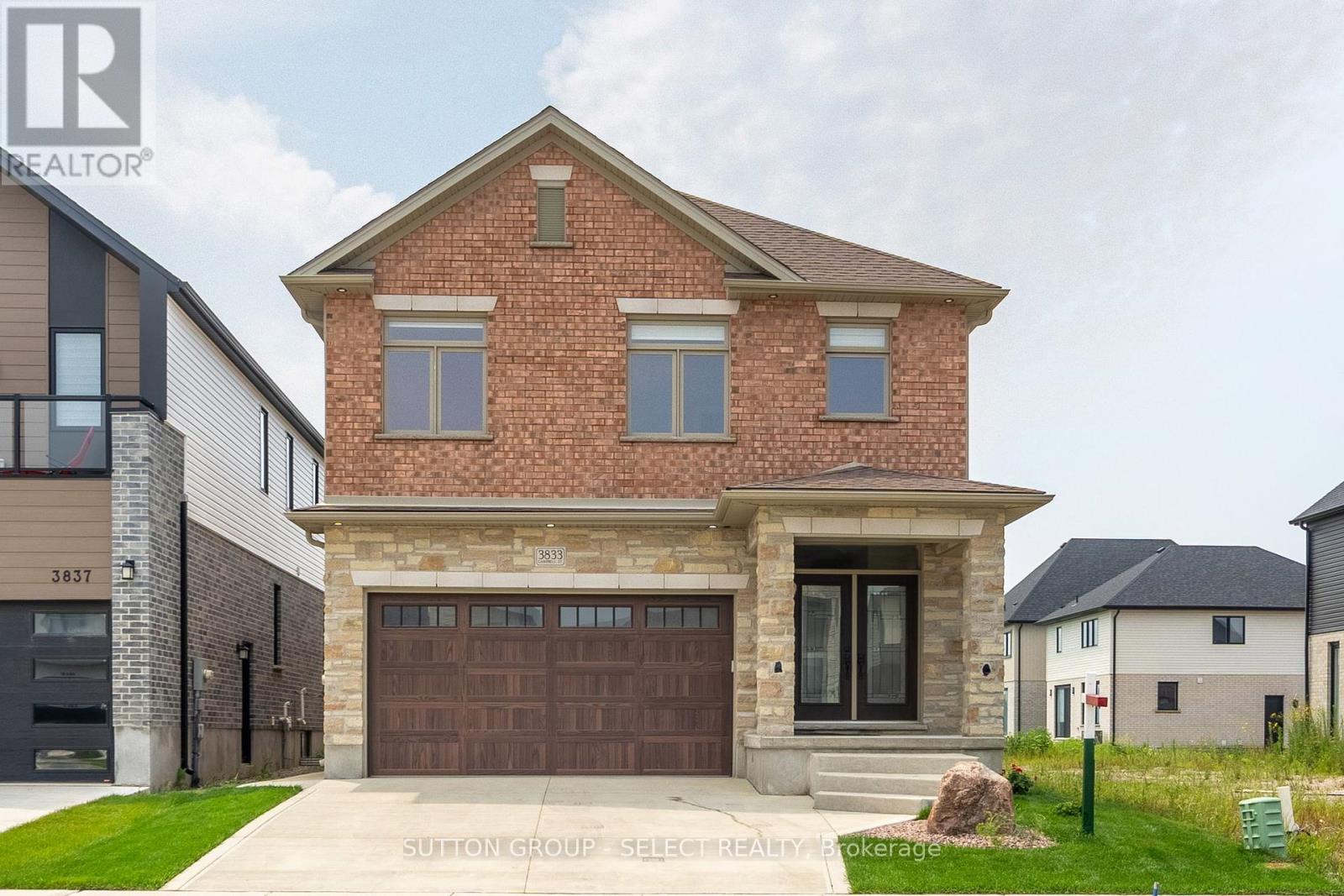 3833 Campbell St N, London South South V, ON N6P 0J7