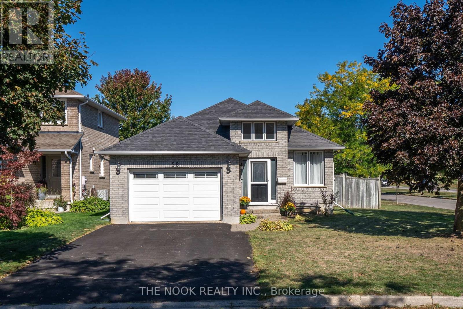 58 Stagemaster Cres, Clarington, ON L1E 2Y7