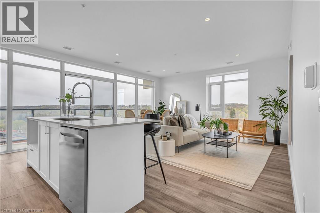 15 Glebe Street Unit 1414, Cambridge, ON N1S 0C3