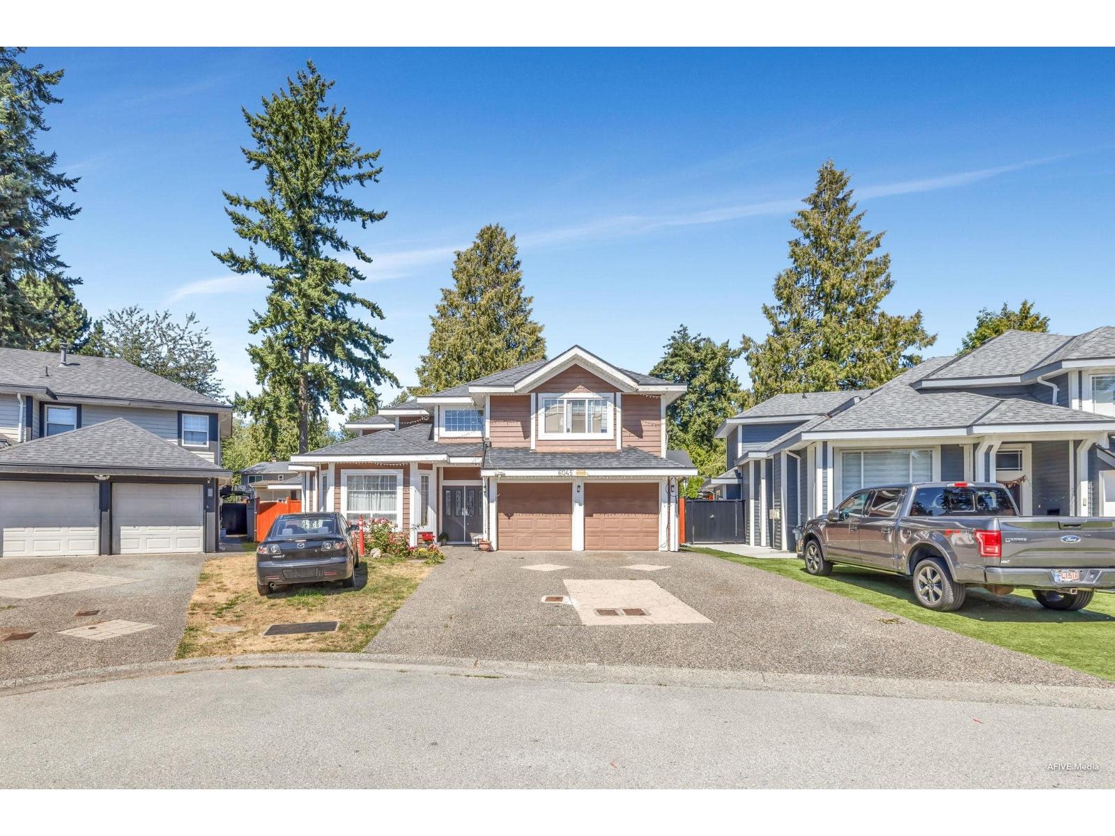 131 Street Unit 6045, Surrey, BC V3X 3N4