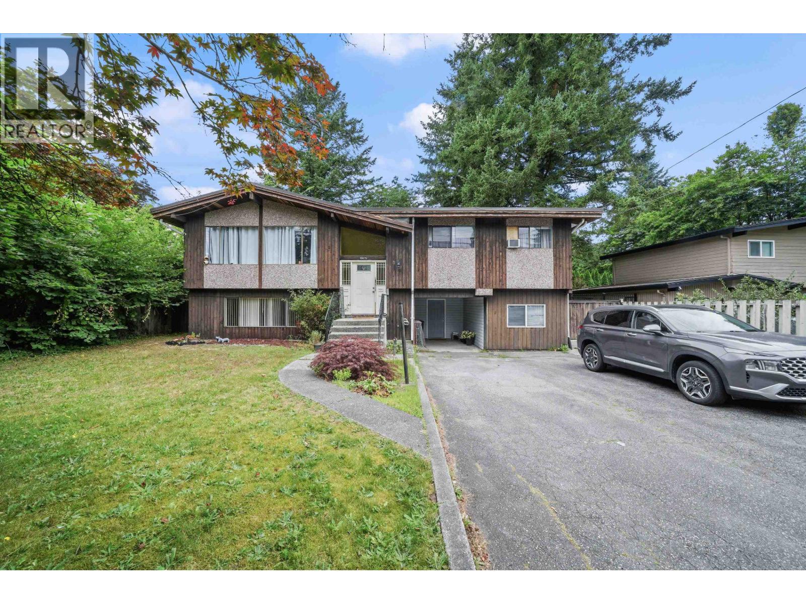 19575 Hammond Rd, Pitt Meadows, BC V3Y 1L5