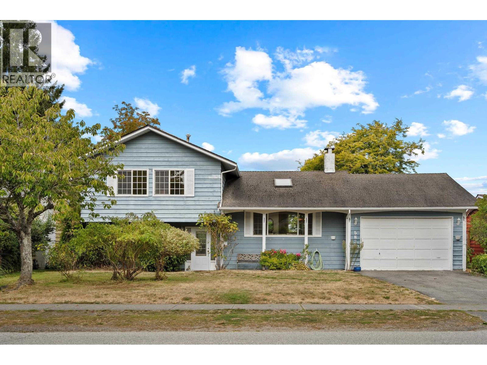 17 Avenue Unit 5823 #a, Delta, BC V4L 1J3
