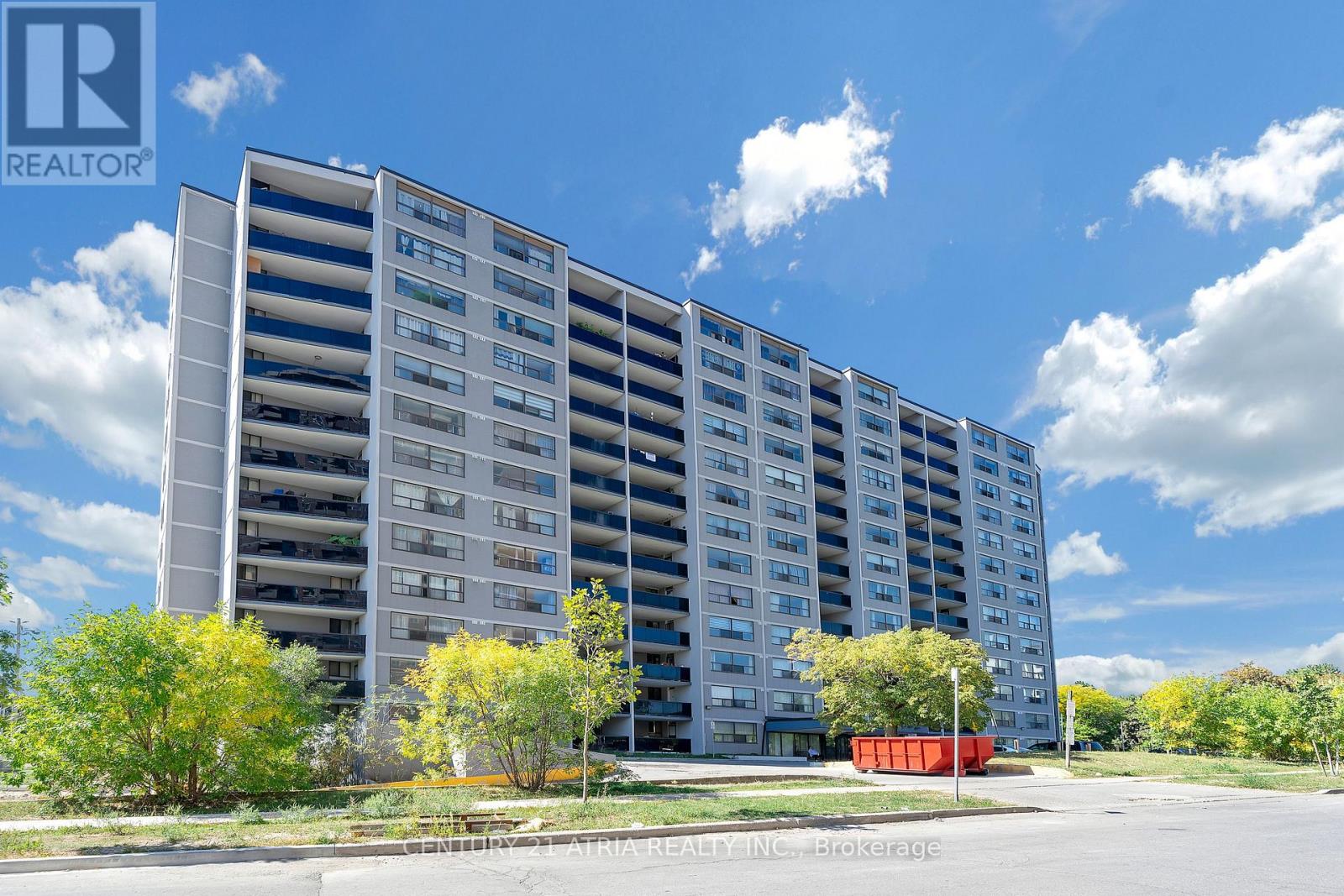 1102 10 Tobermory Dr, Toronto, ON M3N 2Y5