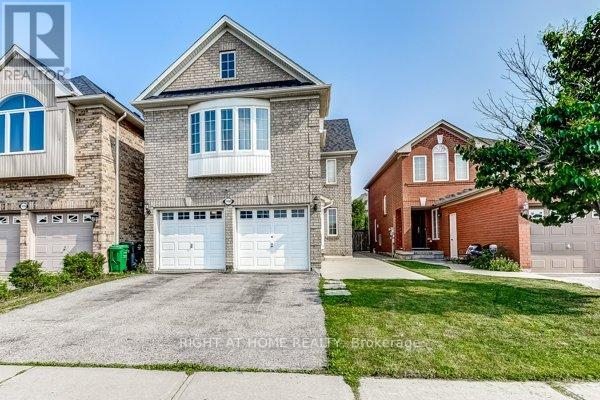 7460 Terragar Blvd, Mississauga, ON L5N 8H1