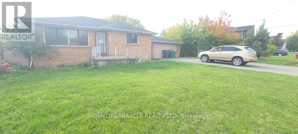 16 Cattrick St, Mississauga, ON L4T 1H5