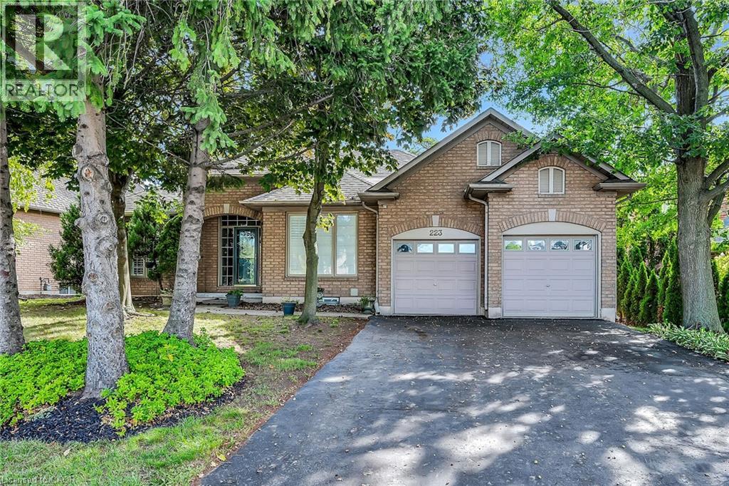 223 Greenbriar Rd, Ancaster, ON L9G 3V9