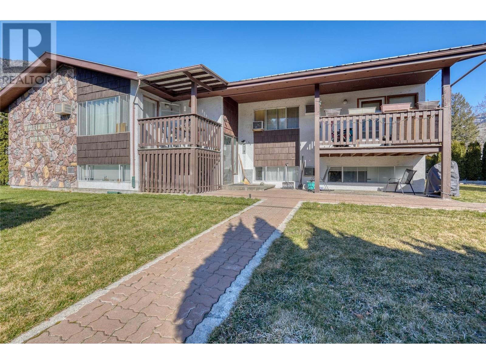 716 3 Avenue, Keremeos, BC V0H 1N2