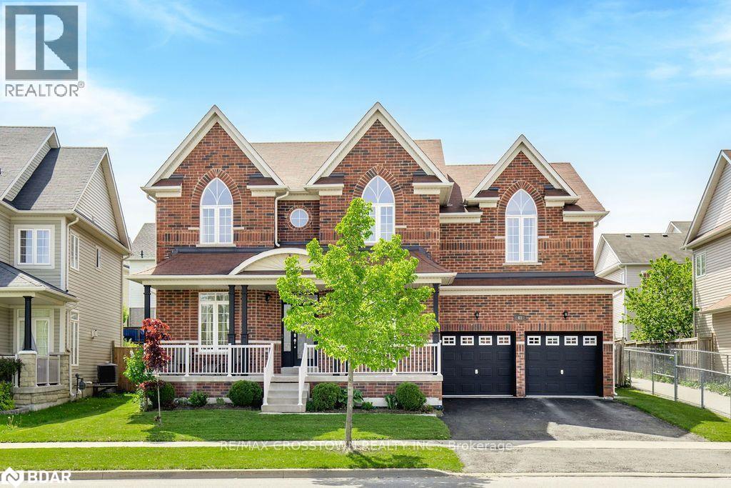 61 The Queensway, Barrie, ON L4M 7J3