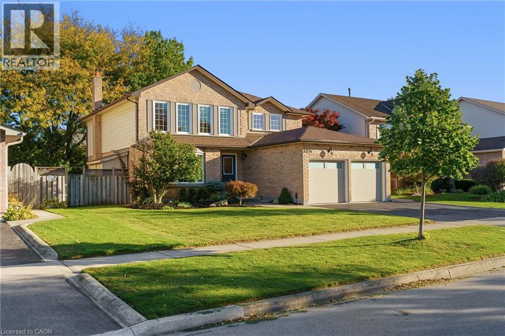 3214 Tania Cres, Burlington, ON L7M 3N4