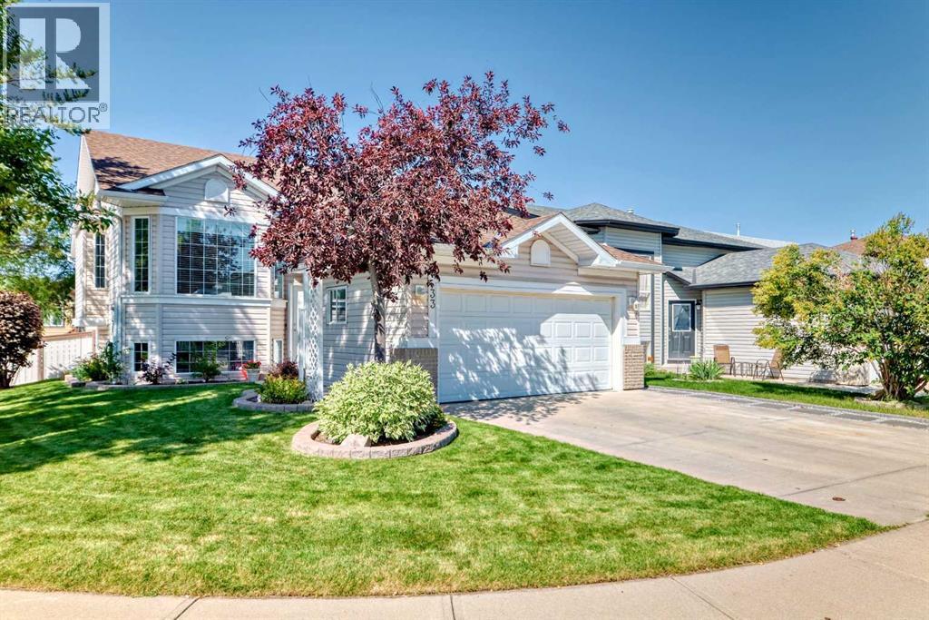 33 Thorndale Close SE, Airdrie, AB T4A 2C1