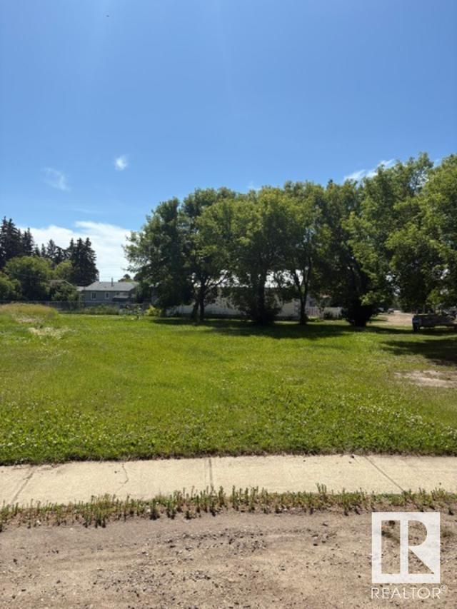 49 St Unit 5403, Warburg, AB T0C 2T0