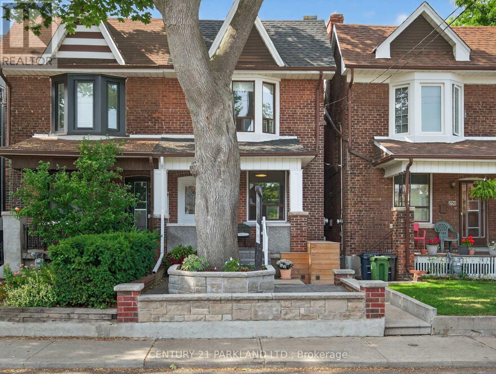 236 Laughton Ave, Toronto, ON M6N 2X5