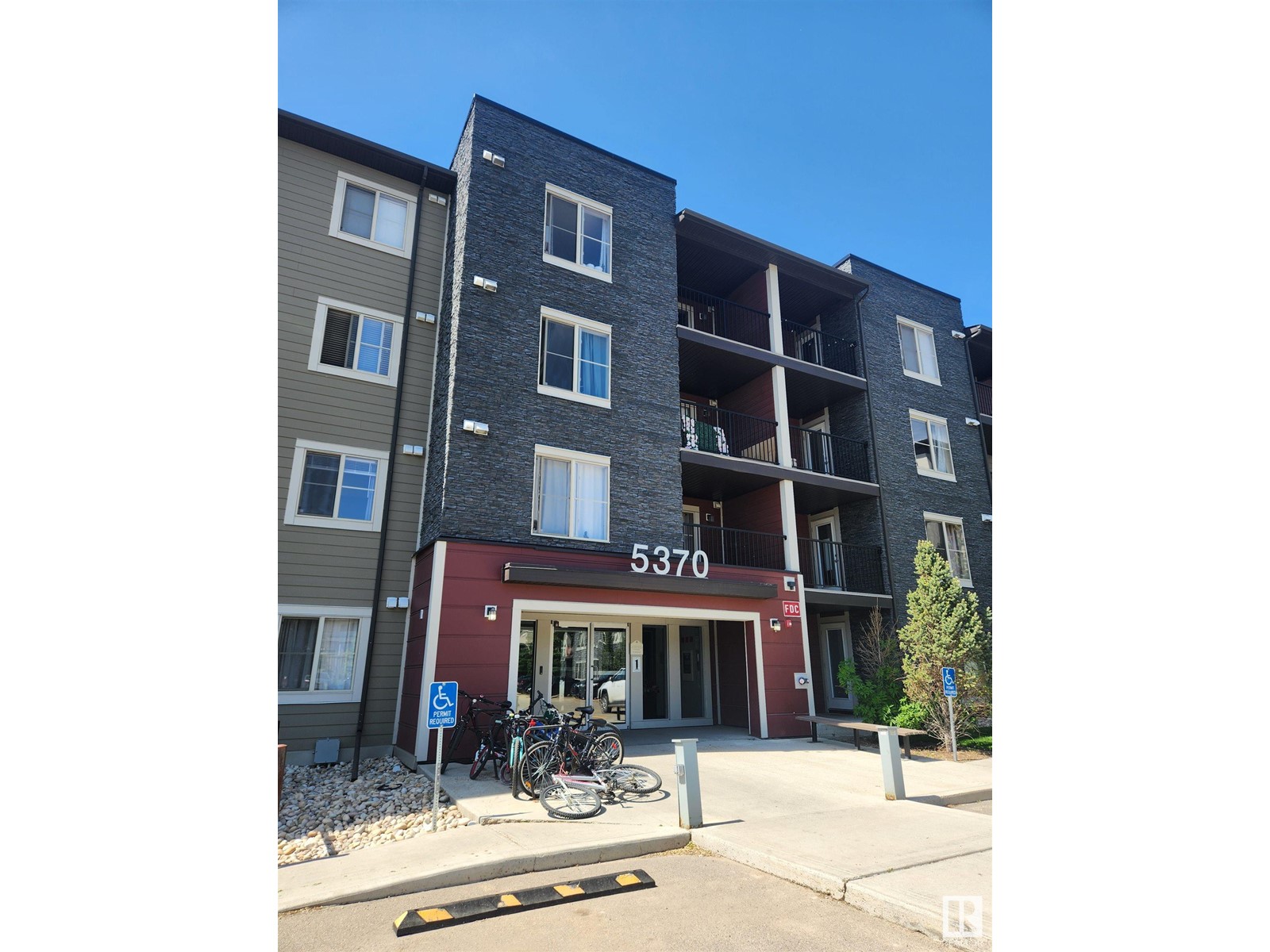 5370 Chappelle Road Southwest #107, Edmonton, AB T6W 3L5