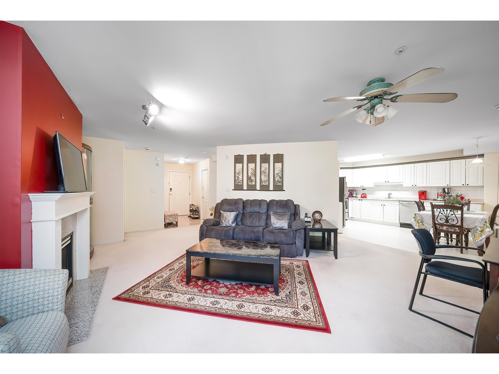 9626 148 Street Unit 212, Surrey, BC V3R 0W2