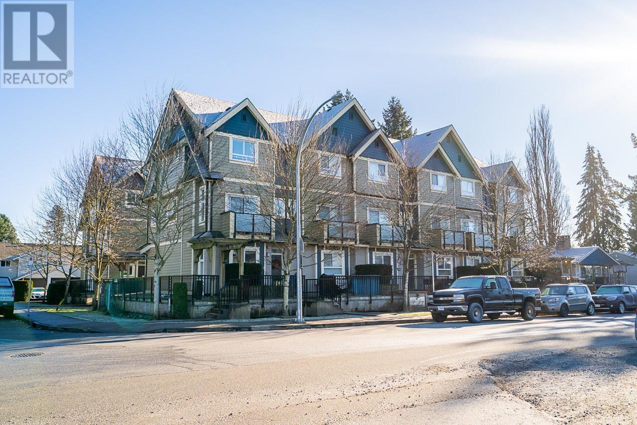 3488 Sefton Street Unit 104, Port Coquitlam, BC V3B 3R2
