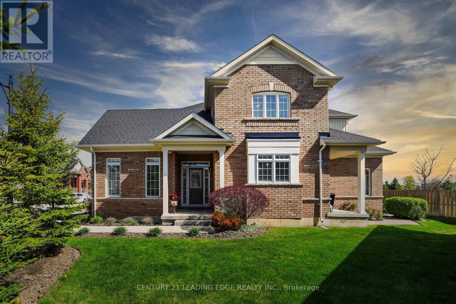 35 Lobelia St, Brampton, ON L6R 3Z6