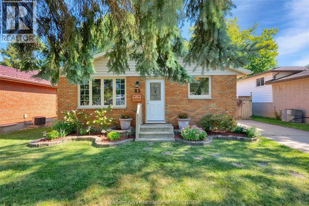 85 Marion Ave, Chatham-Kent, ON N7M 5N7