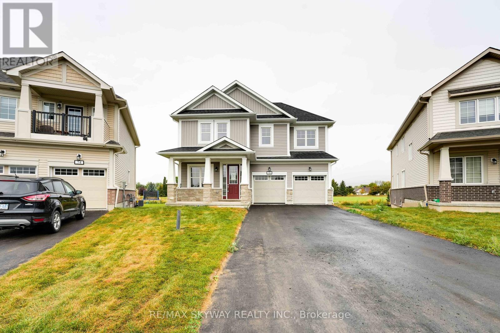 76 Golf Links Dr, Loyalist Bath, ON K0H 0B4