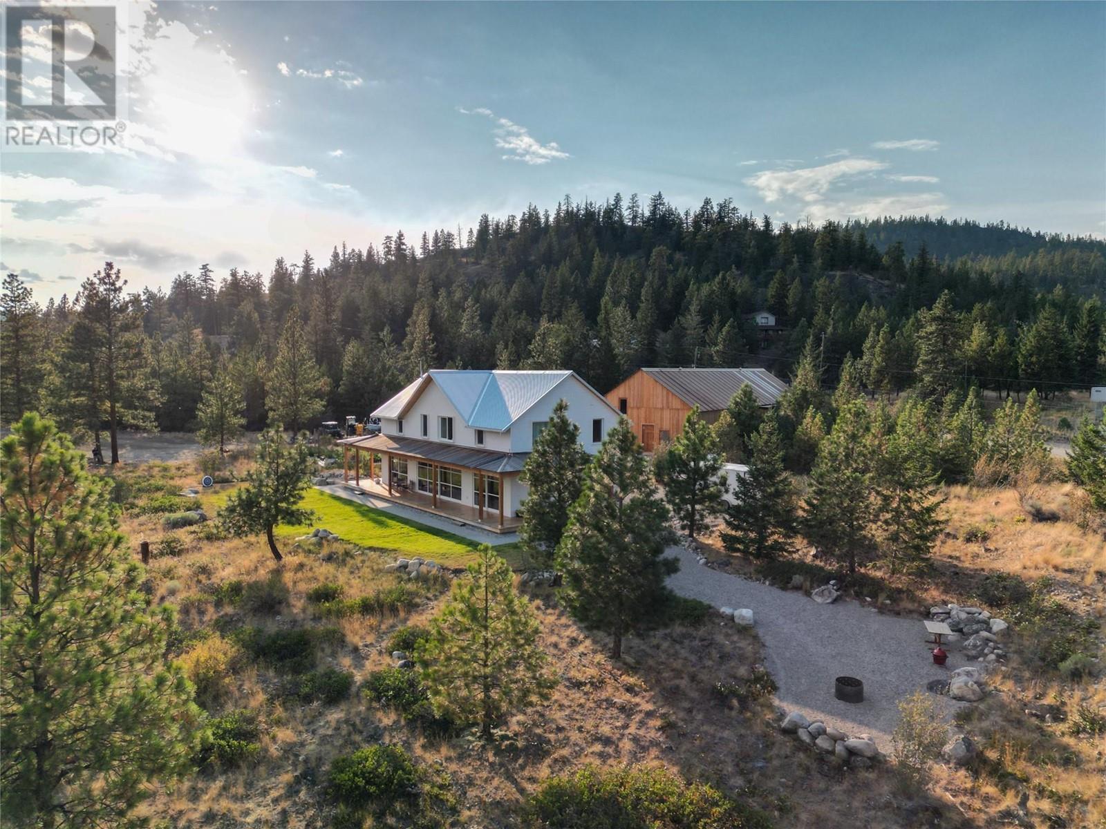 8025 Princetonsummerland Rd, Summerland, BC V0H 1Z8