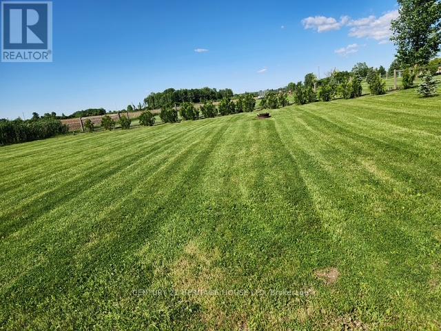 10286 Ford Rd, Southwold, ON N5P 3T1