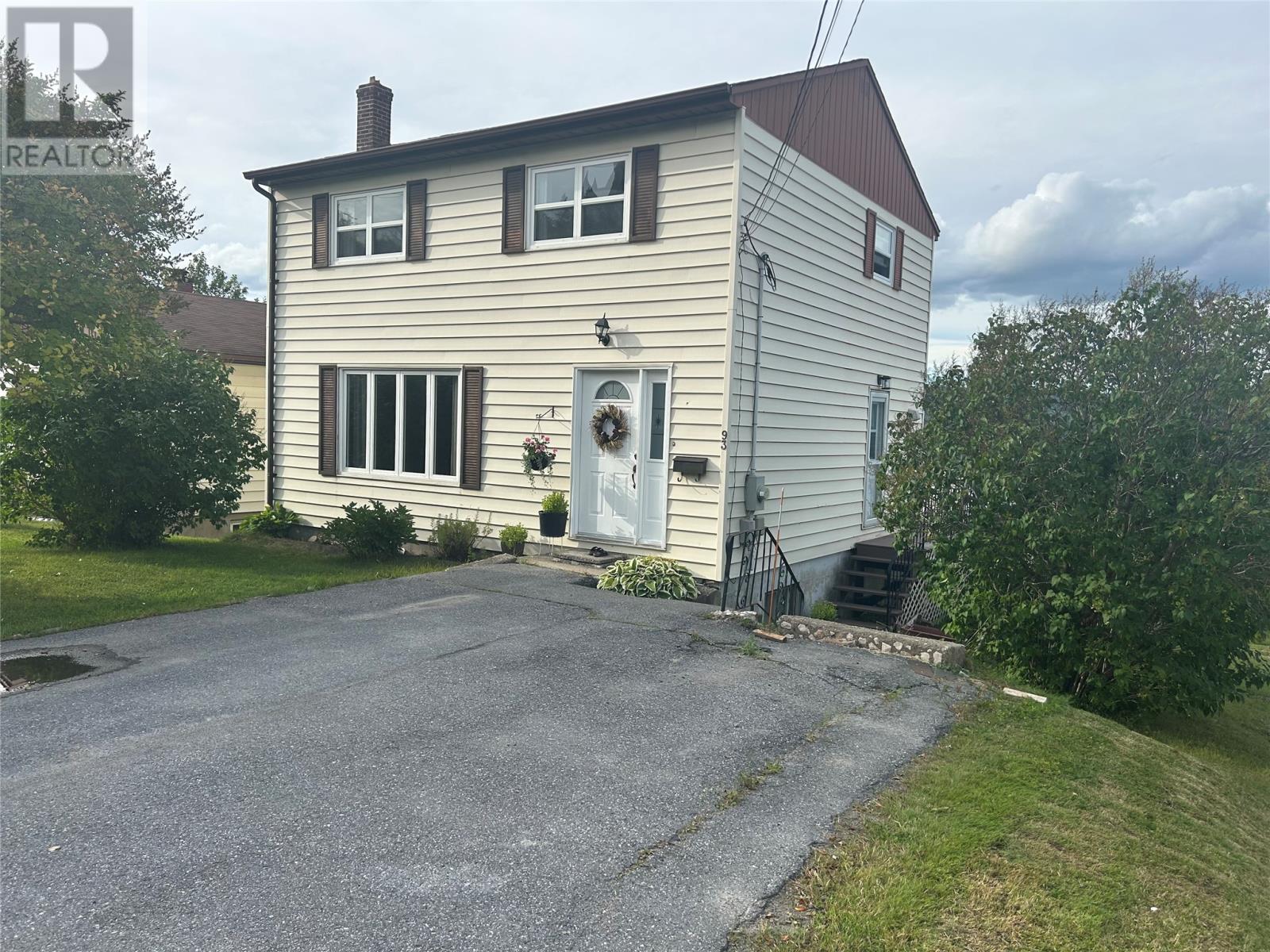93 Clarence St, Corner Brook, NL A2H 1L4