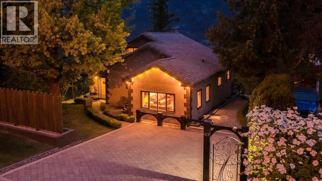 417 Hamilton Ave, Nelson, BC V1L 3G1
