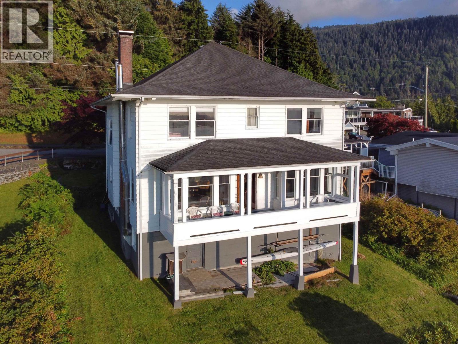 2150 Atlin Ave, Prince Rupert, BC V8J 1G1