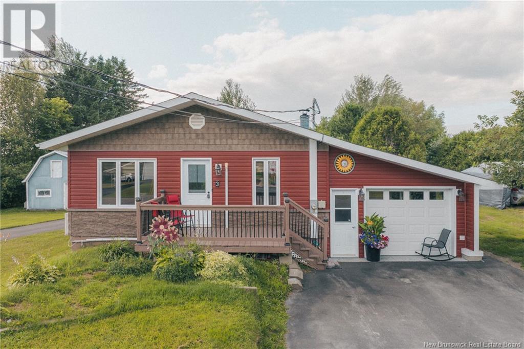 3 Theriault St, Rivire-verte, NB E7C 2W6