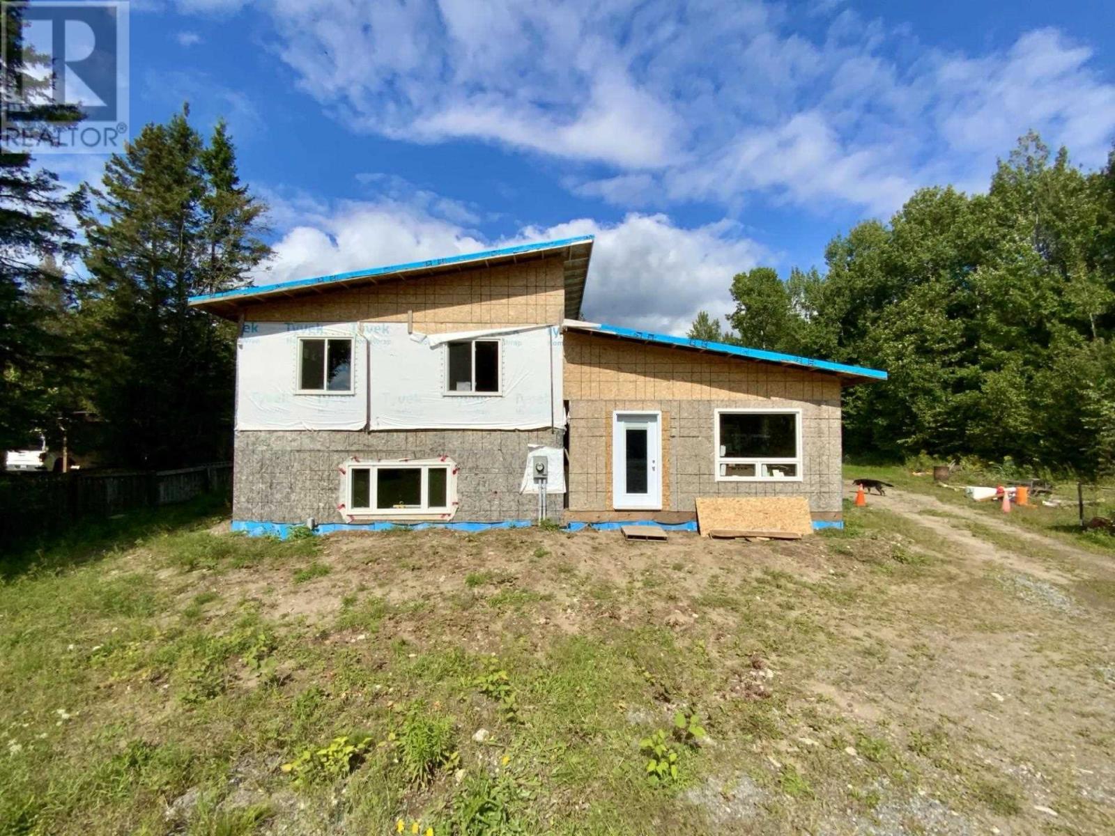 36 Mahler Rd, Goulais River, ON P0S 1E0
