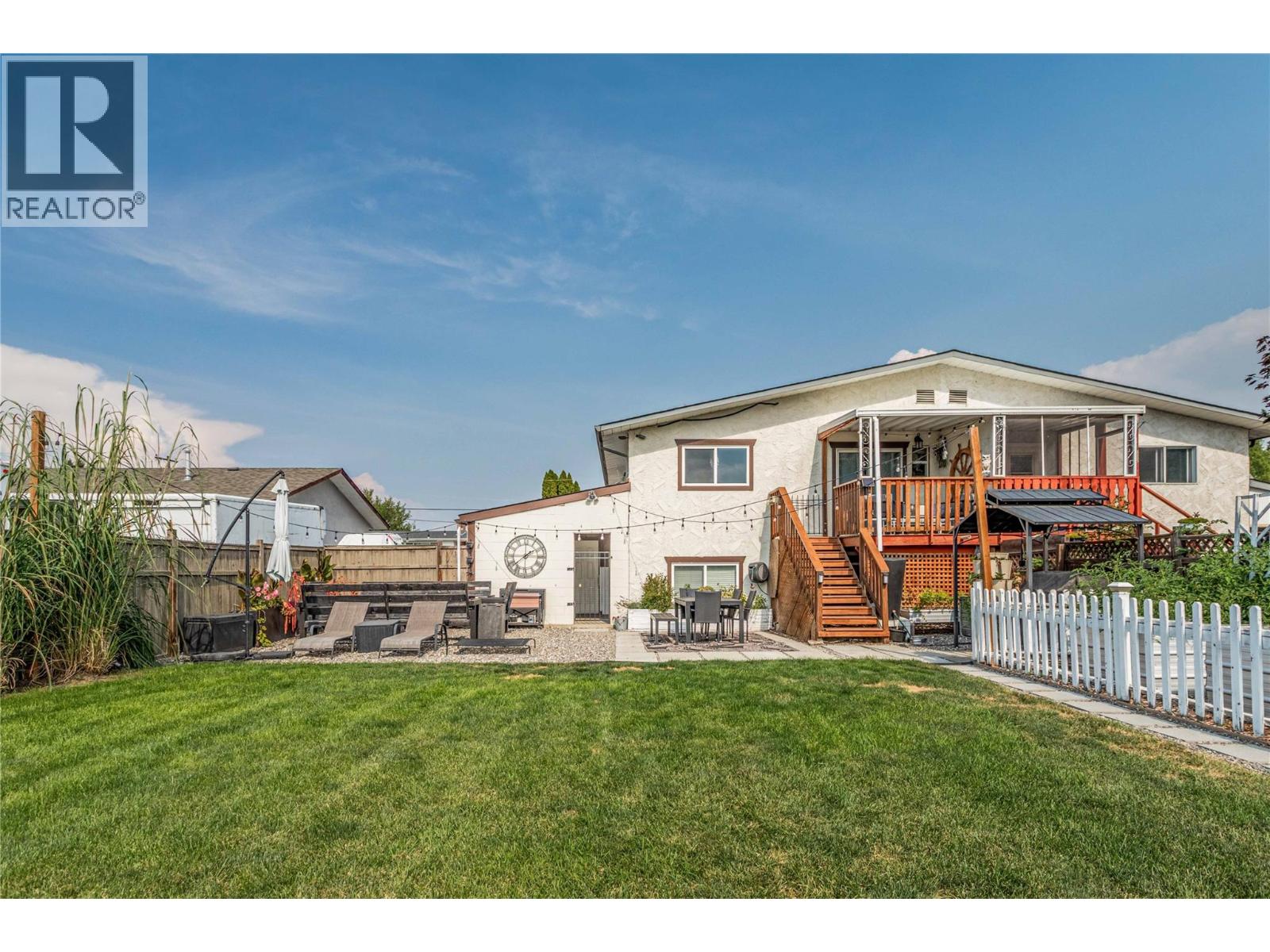 427 Killarney Rd, Kelowna, BC V1X 5C6