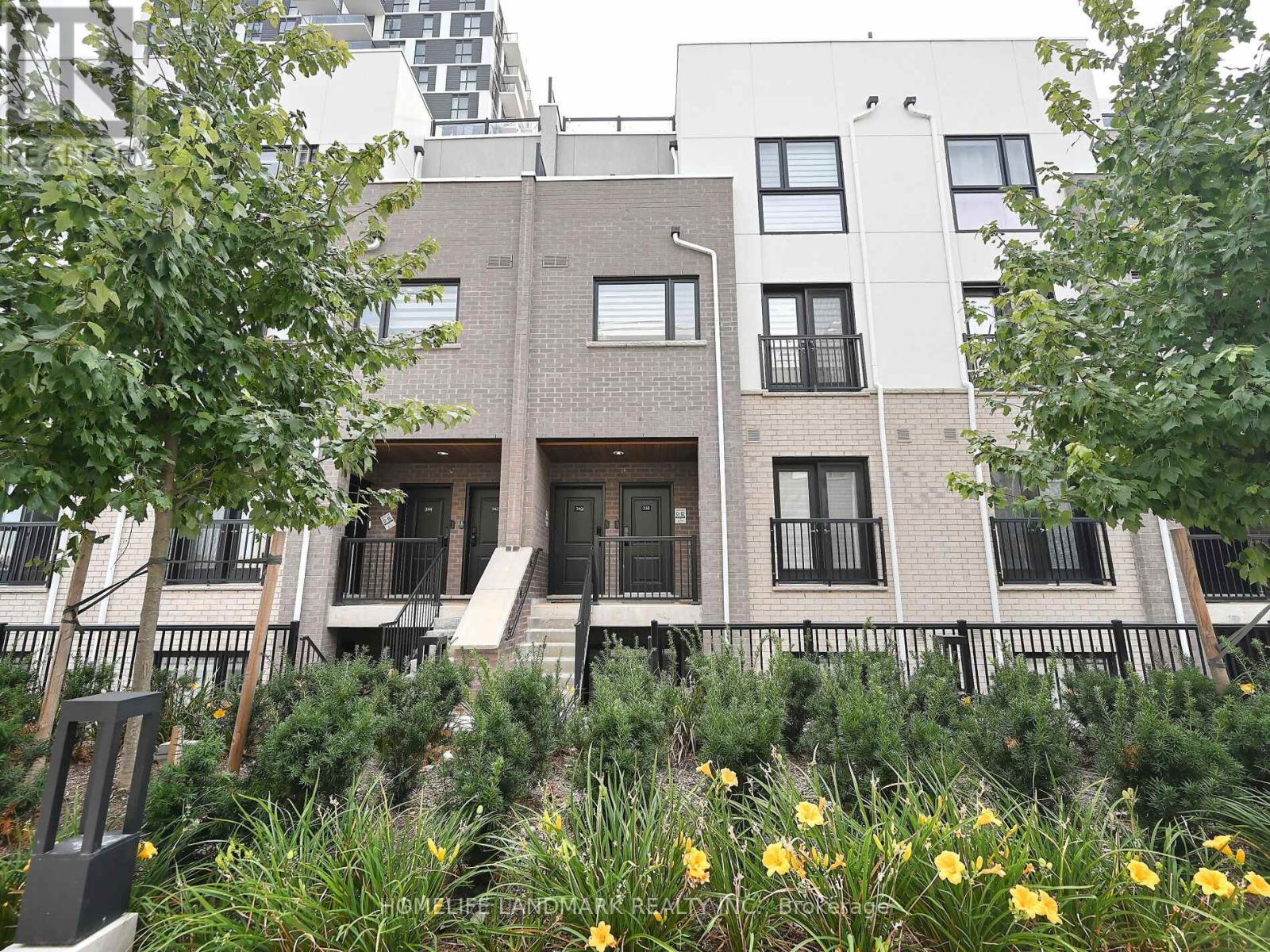 349 Wheat Boom Dr #338, Oakville, ON L6H 7X5