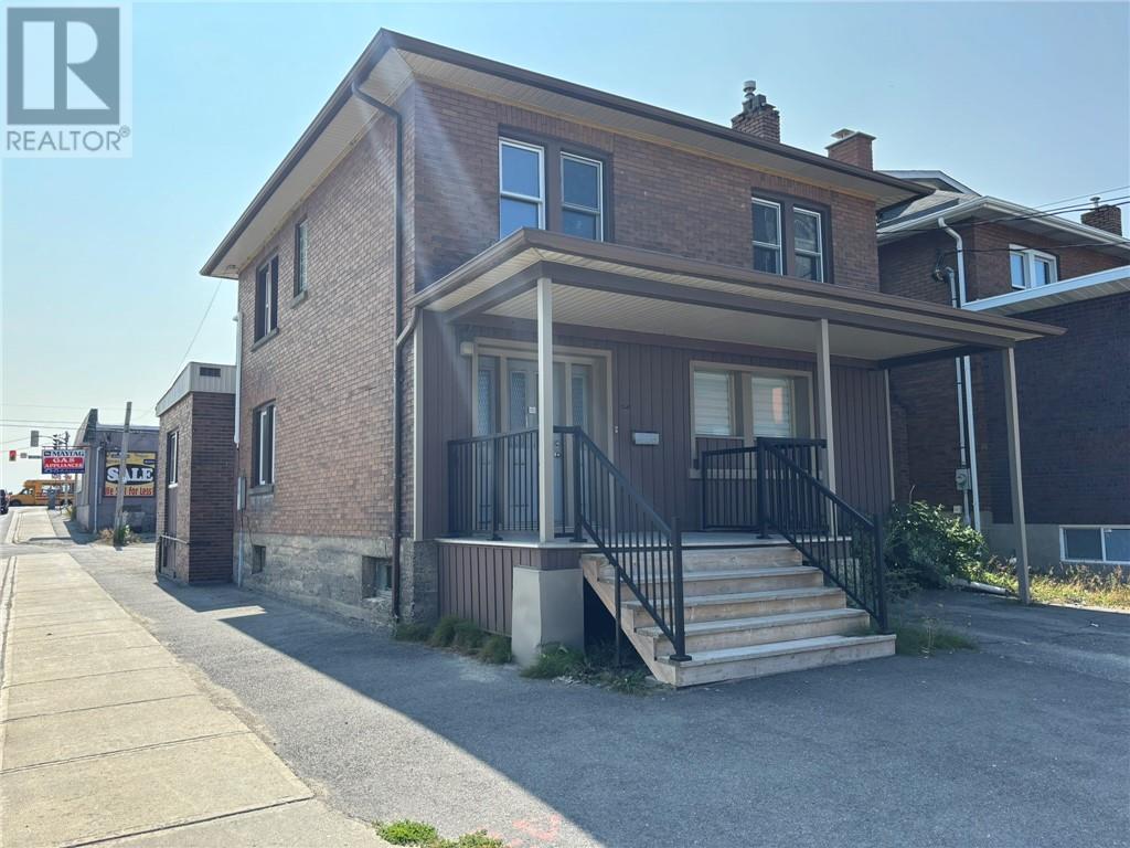 127 Pine St, Greater Sudbury, ON P3C 1X2