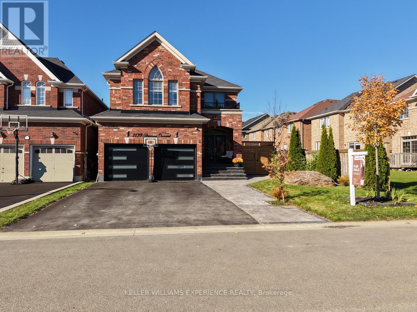 2199 Dawson Cres W, Innisfil, ON L9S 0G9