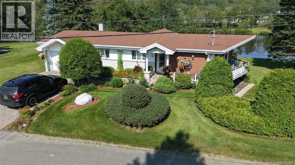 15 Leblond St, Edmundston, NB E3V 4K9