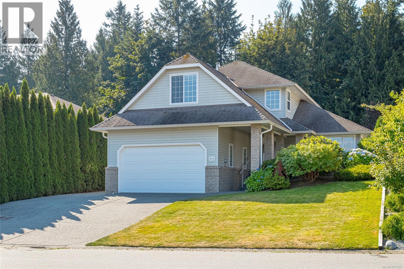 953 Davidson Rd, Ladysmith, BC V9G 1P9