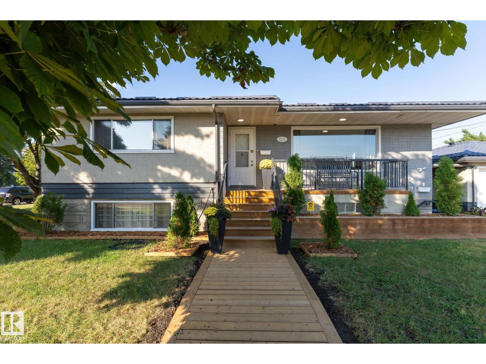 134 Av Nw Unit 12410, Edmonton, AB T5J 3Y4