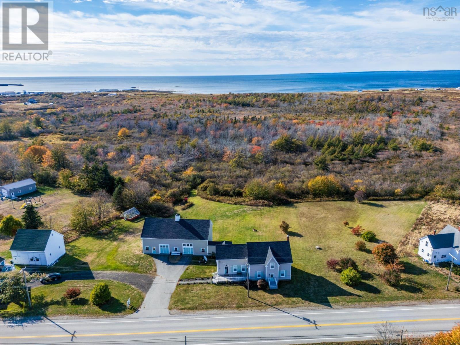 8793 Highway 1, Meteghan River, NS B0W 2K0