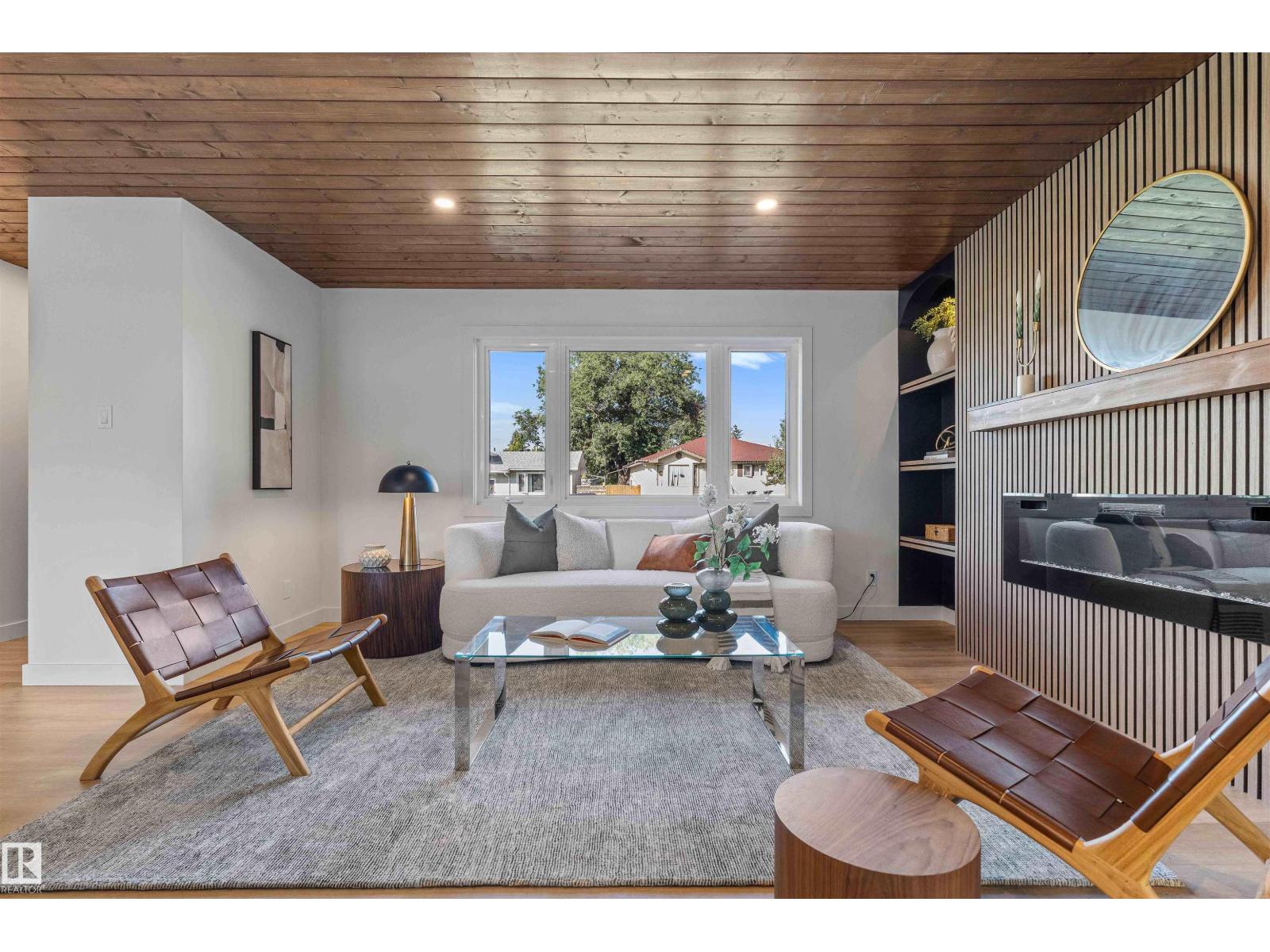 52 St Nw Unit 9619, Edmonton, AB T6B 1G8