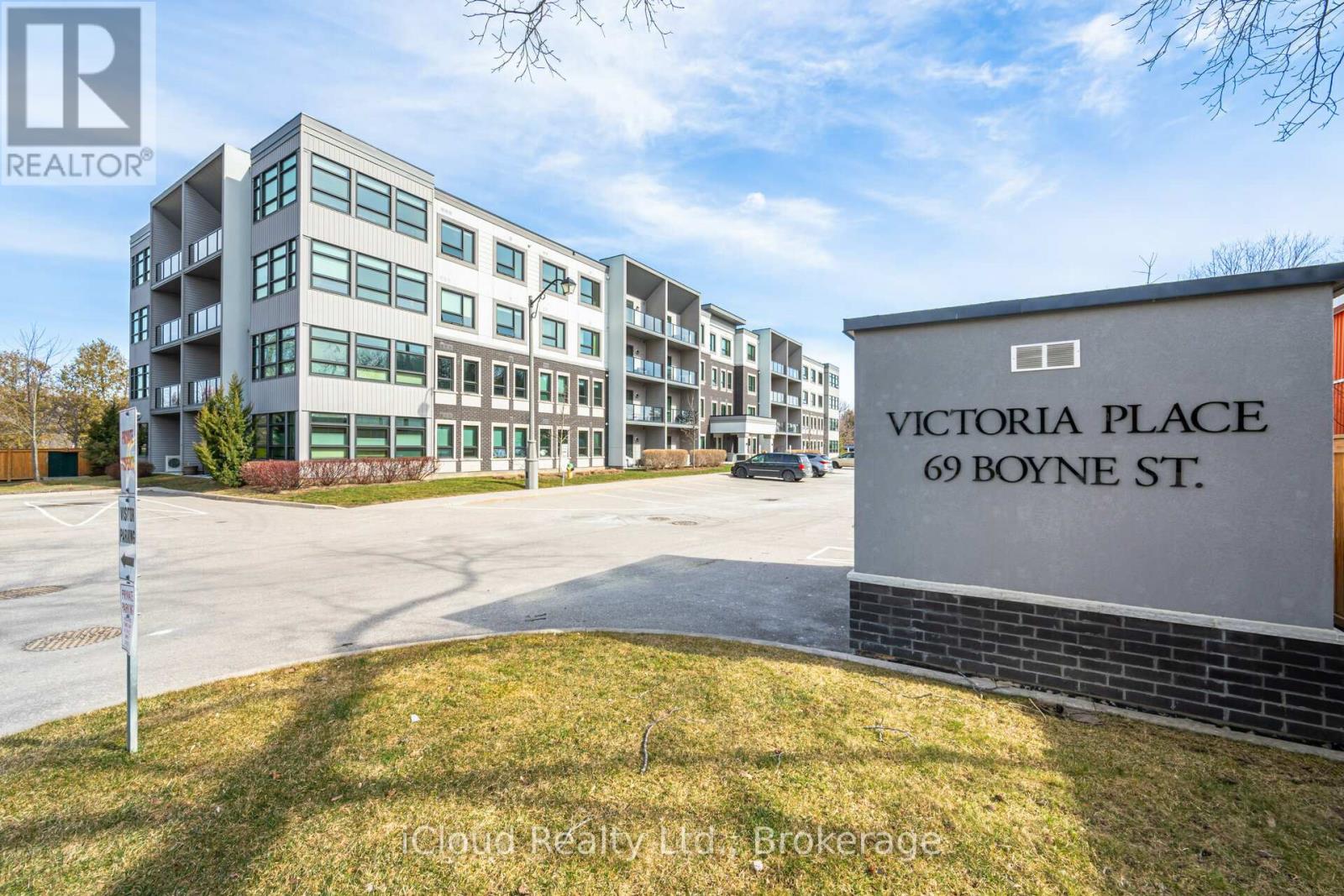 402 69 Boyne St, New Tecumseth, ON L9R 0N5